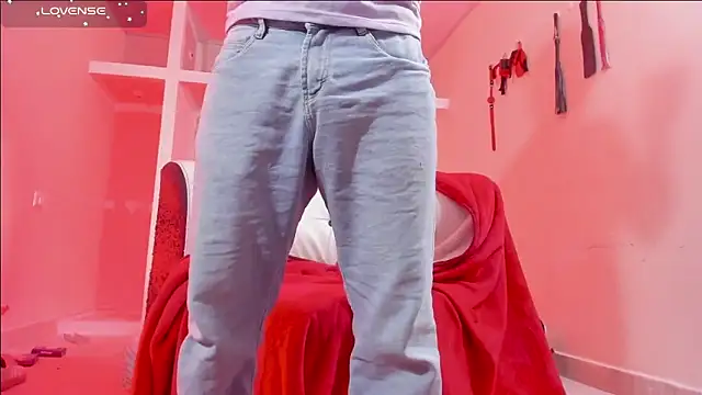 AlejoKhalifa  online show from 03-22-26, 12:14