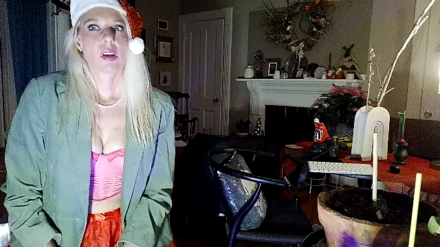 Glamazonx online show from 12-20-25, 07:15