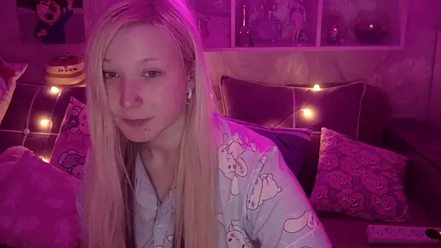 MeowkaKitty online show from 01-17-26, 01:32