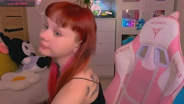 Britney Lynch online show from 11-07-25, 09:59