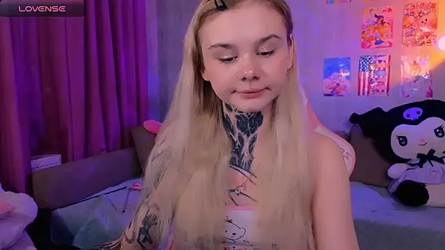 Britney Lynch online show from 03-07-26, 08:39