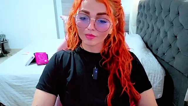Snapshot of Alexatexa2929 chatting on 06-03-26, 08:25 Alexatexa2929 online show from 06-03-26, 08:25