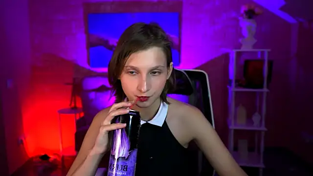 EllaHorton online show from 07-06-26, 03:03