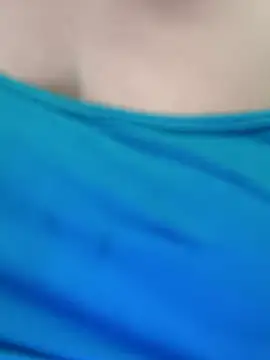 Snapshot of jusichka chatting on 12-14-25, 09:41 jusichka online show from 12-14-25, 09:41