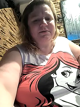 Snapshot of jusichka chatting on 01-14-26, 07:47 jusichka online show from 01-14-26, 07:47