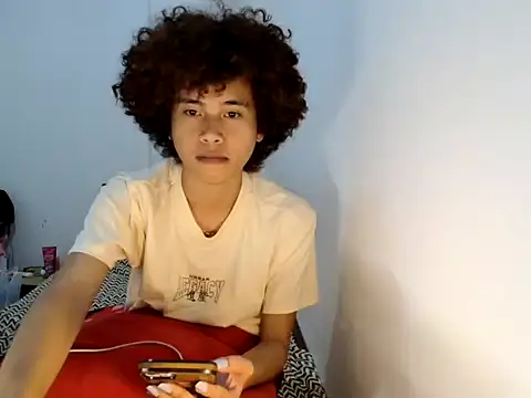 Asiantwink21 online show from 06-23-26, 02:48