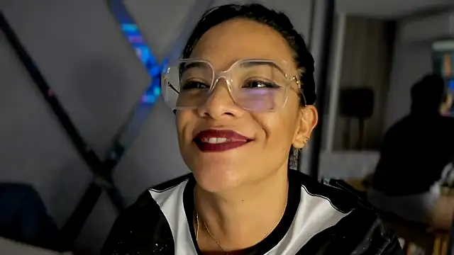 paula daniela1 online show from 02-08-25, 02:15