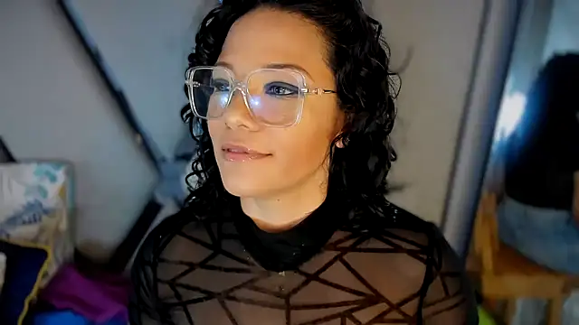 paula daniela1 online show from 02-20-25, 08:36