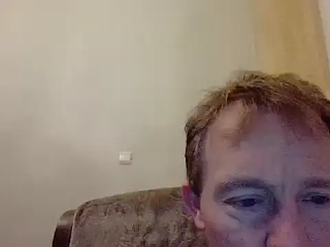 Snapshot of bertolini chatting on 01-26-25, 09:29 bertolini online show from 01-26-25, 09:29