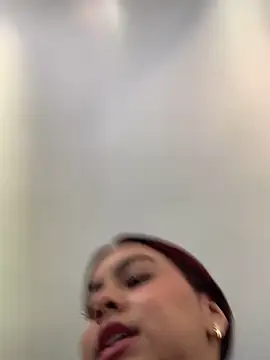 Zarah Blare online show from 01-12-25, 07:21