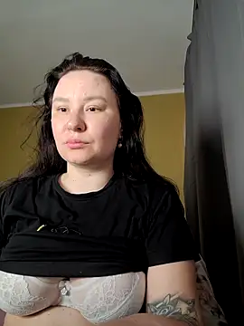 AlexaLexie online show from 04-05-26, 09:28