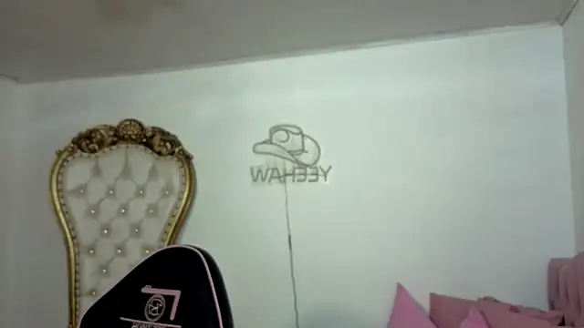 Snapshot of Jenner_tay chatting on 06-19-26, 04:50 Jenner tay online show from 06-19-26, 04:50