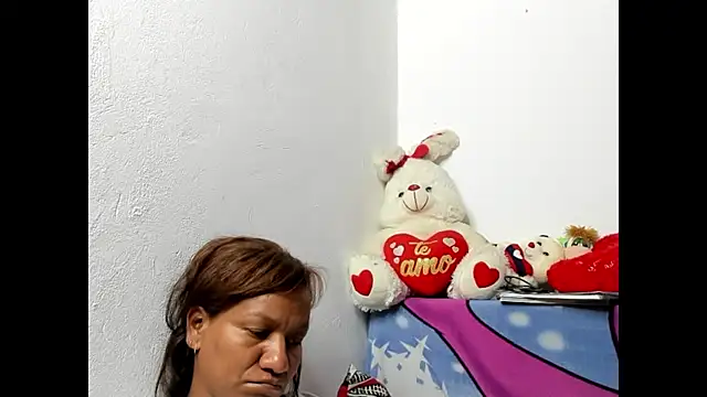 Snapshot of Laflaka22 chatting on 12-11-24, 03:35 Laflaka22 online show from 12-11-24, 03:35