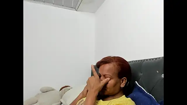 Snapshot of Laflaka22 chatting on 03-06-25, 03:24 Laflaka22 online show from 03-06-25, 03:24