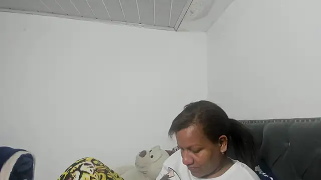 Snapshot of Laflaka22 chatting on 09-17-25, 11:06 Laflaka22 online show from 09-17-25, 11:06