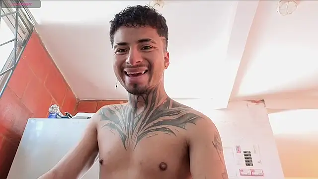 JuanCamiilo 66 online show from 04-14-26, 03:07