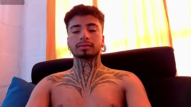JuanCamiilo 66 online show from 05-19-26, 06:58