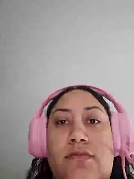 honeeyyy pot online show from 03-12-25, 05:24