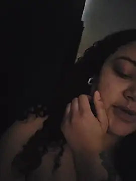 honeeyyy pot online show from 11-11-25, 05:35