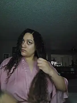 honeeyyy pot online show from 11-17-25, 07:03