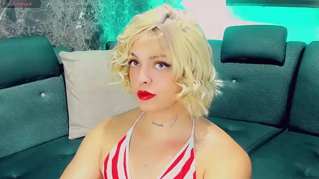 Emmaa Saenz  online show from 04-22-26, 10:55