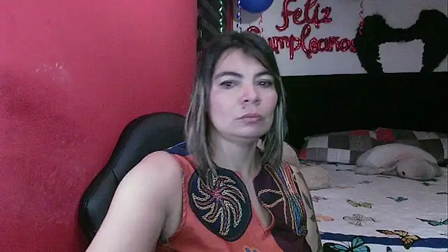 charlotedoll online show from 04-21-26, 02:51