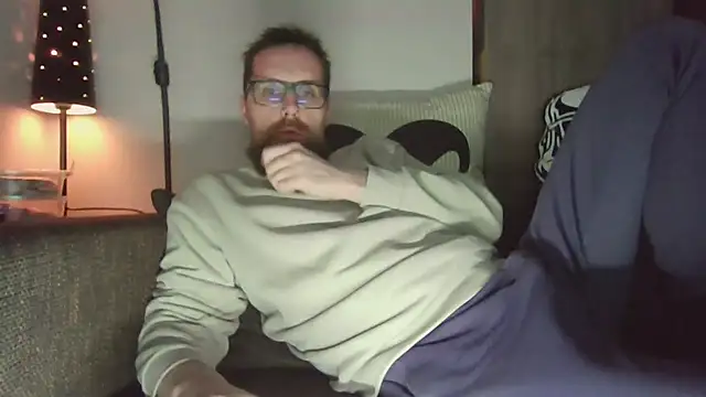 Snapshot of MeSteff chatting on 03-20-25, 07:46 MeSteff online show from 03-20-25, 07:46