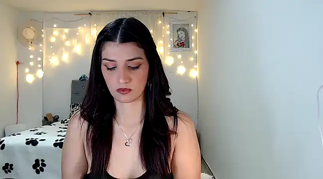 Snapshot of ZajiraShane chatting on 12-03-24, 07:43 ZajiraShane online show from 12-03-24, 07:43