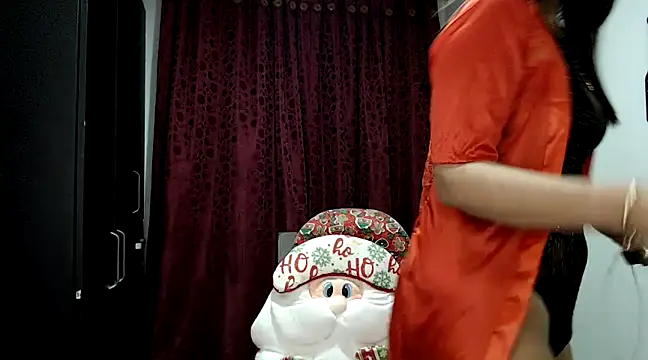 Snapshot of ZajiraShane chatting on 12-28-24, 04:30 ZajiraShane online show from 12-28-24, 04:30