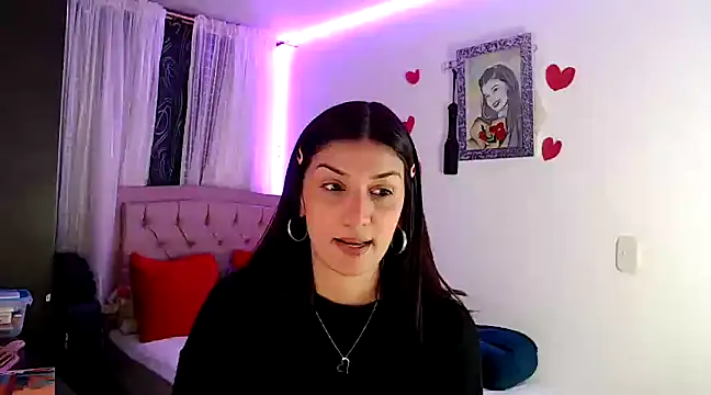 Snapshot of ZajiraShane chatting on 02-21-25, 05:24 ZajiraShane online show from 02-21-25, 05:24