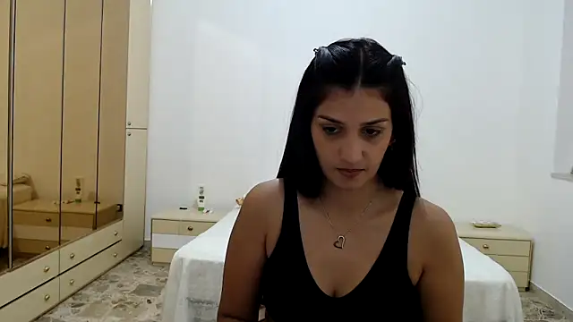 Snapshot of ZajiraShane chatting on 09-25-25, 11:36 ZajiraShane online show from 09-25-25, 11:36