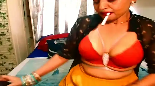 Snapshot of Indian_Blaze00 chatting on 02-24-25, 10:37 Indian Blaze00 online show from 02-24-25, 10:37