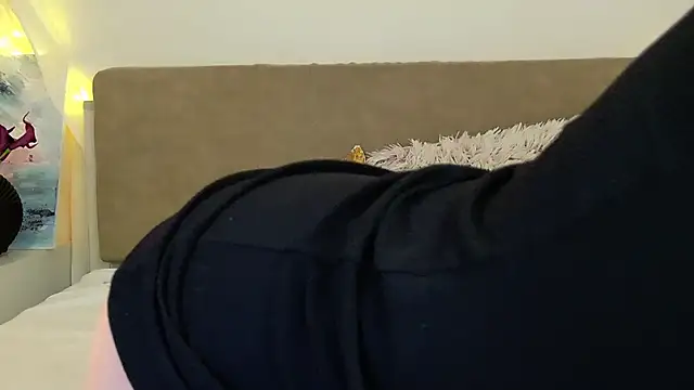 LuisaSin online show from 03-04-26, 07:36