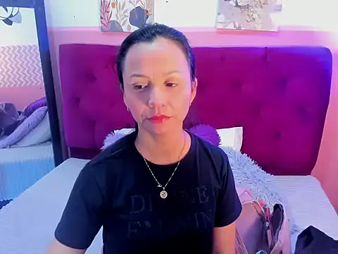 candysmitxxx online show from 04-10-26, 02:28