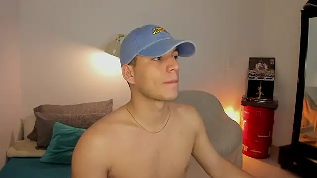 Curlblue online show from 02-10-26, 09:02