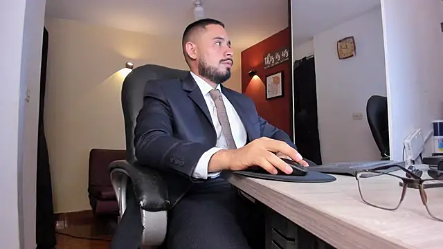 thesexlawyer1 online show from 04-11-26, 03:33