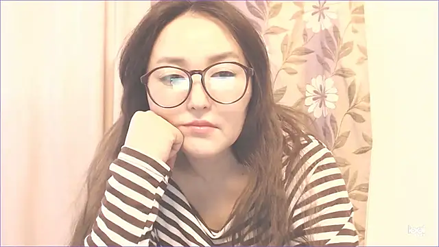 Snapshot of hrnyteacher chatting on 03-13-25, 06:37 hrnyteacher online show from 03-13-25, 06:37