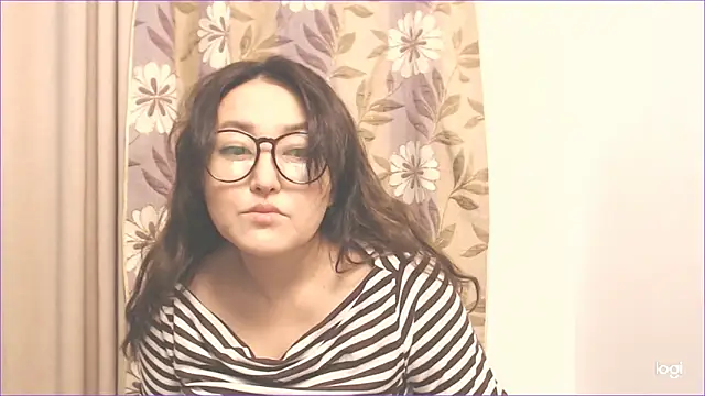 Snapshot of hrnyteacher chatting on 03-22-25, 07:09 hrnyteacher online show from 03-22-25, 07:09