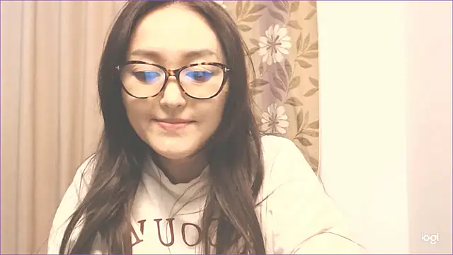 Snapshot of hrnyteacher chatting on 09-24-25, 08:12 hrnyteacher online show from 09-24-25, 08:12