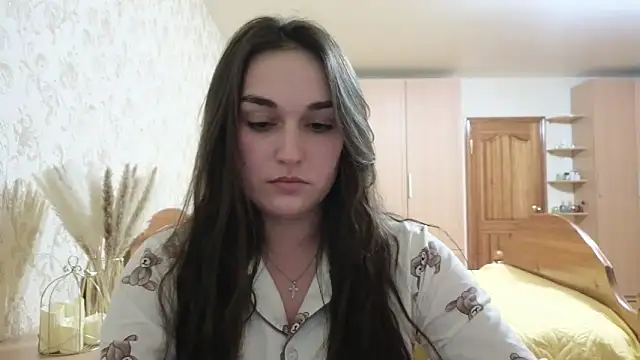 me lissa sun13 online show from 02-09-25, 04:36