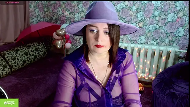 Snapshot of Julia-ru chatting on 04-14-26, 06:25 Julia-ru online show from 04-14-26, 06:25