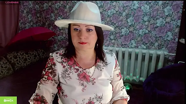 Snapshot of Julia-ru chatting on 05-27-26, 08:28 Julia-ru online show from 05-27-26, 08:28