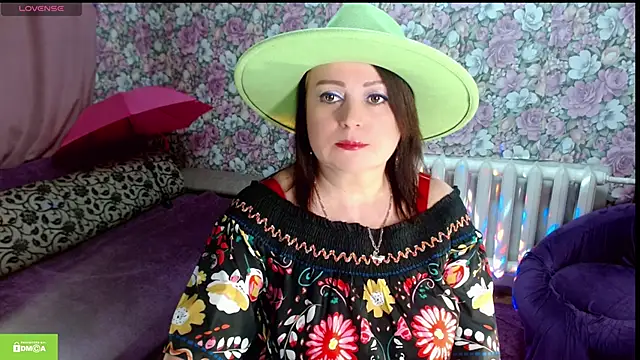 Snapshot of Julia-ru chatting on 05-30-26, 08:17 Julia-ru online show from 05-30-26, 08:17