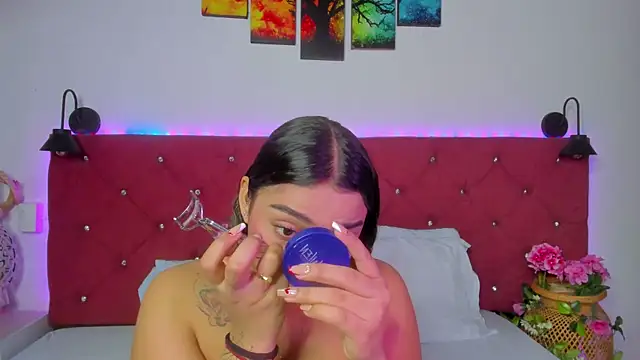 Abril Gomez06 online show from 11-23-25, 08:52