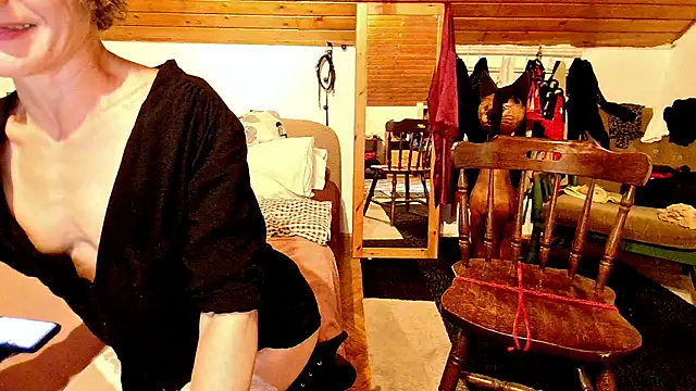 Hot Colettte online show from 12-13-24, 02:27