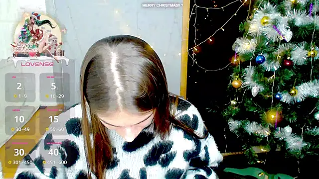 Snapshot of EmmyGreans chatting on 12-26-24, 06:41 EmmyGreans online show from 12-26-24, 06:41