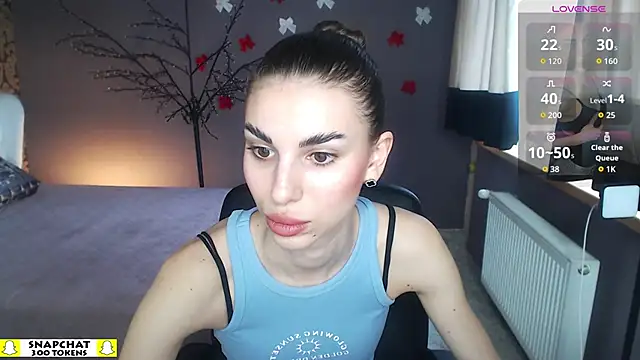 EmmyGreans online show from 03-31-26, 05:52