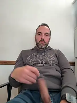 Snapshot of leon3875 chatting on 05-11-26, 03:29 leon3875 online show from 05-11-26, 03:29