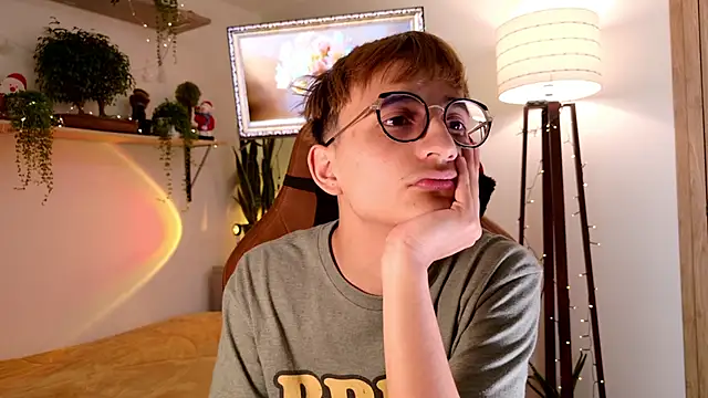 Mr evan1 online show from 12-05-25, 04:03