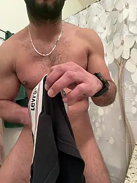 elchino0809 online show from 02-04-26, 04:13